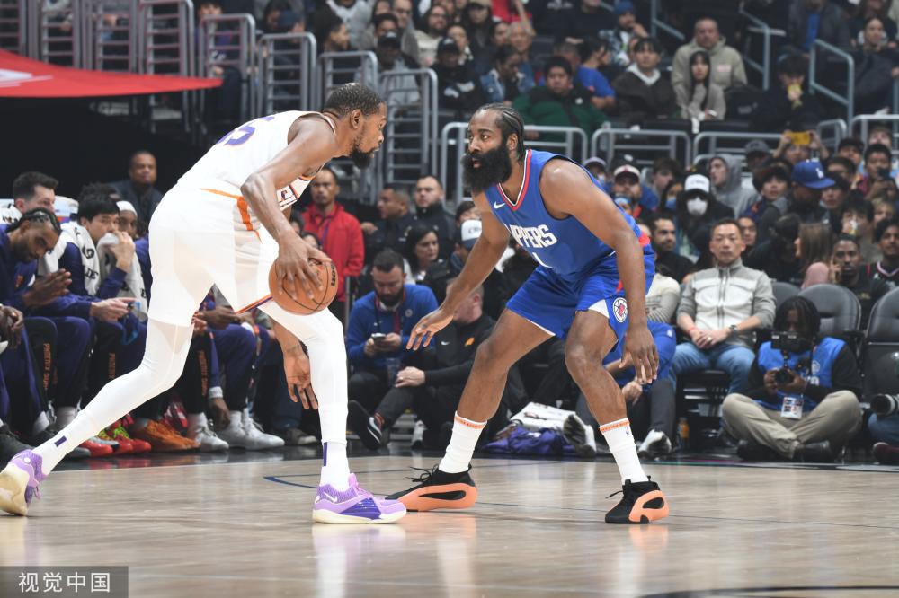 邓菲拥有出 邓菲拥有出